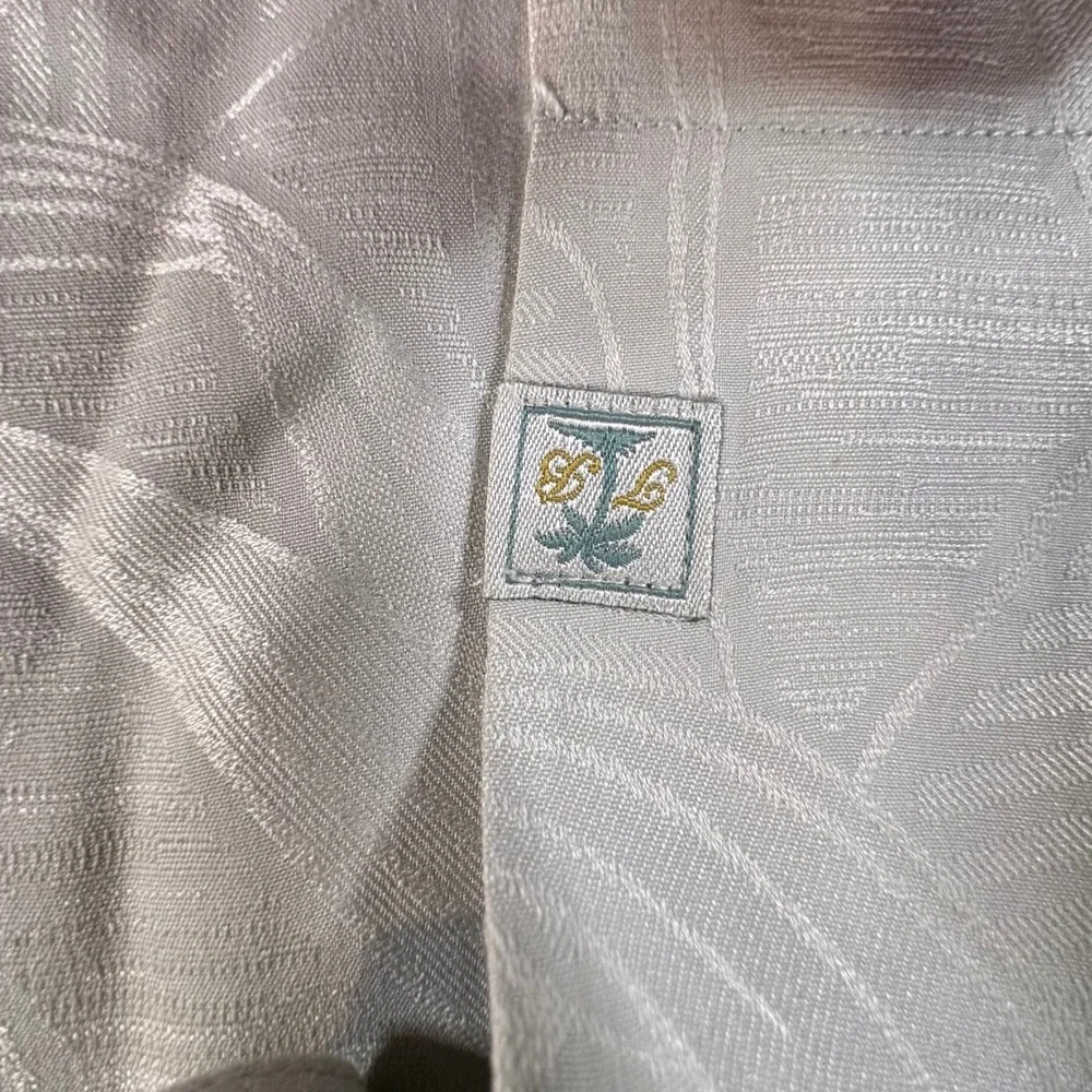 Tommy Bahama Mens XXL 100% Silk Short Sleeve Tropical Leaf Camp Shirt Off White
